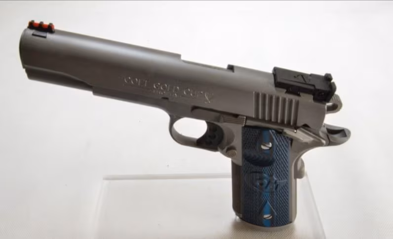COLT GOLD CUP TROPY
