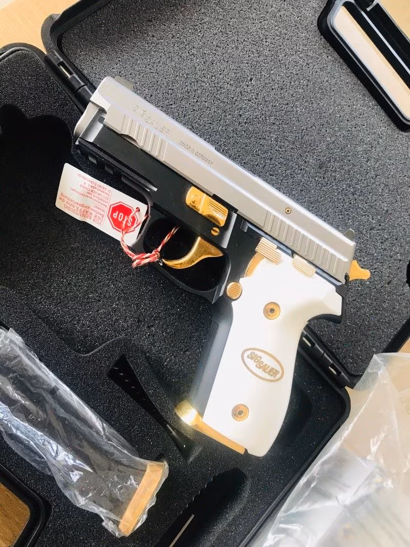 Sig Sauer P229 Two Tone Sport