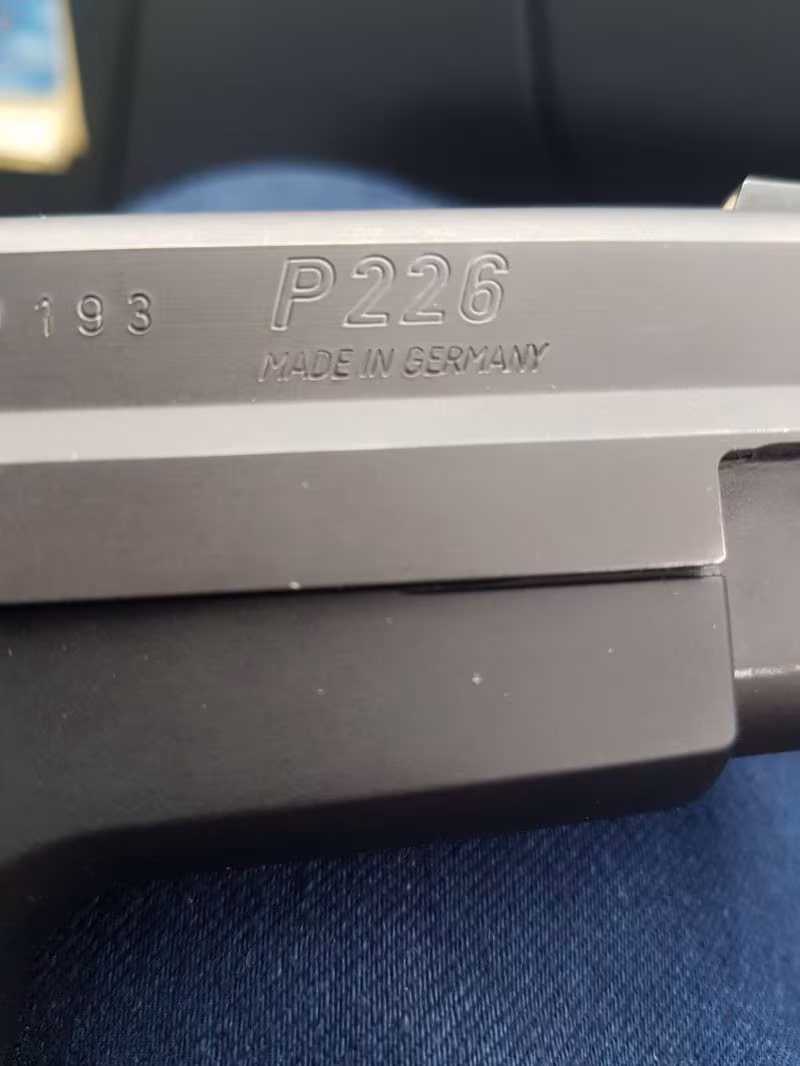ALMAN MALI P226