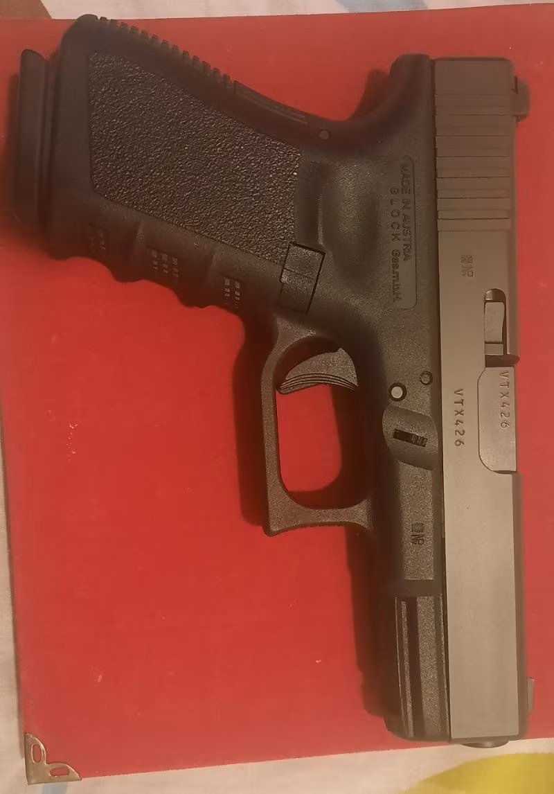 GLOCK 19   SIFIR  KUTUSUNDA   FULL AKSESUAR