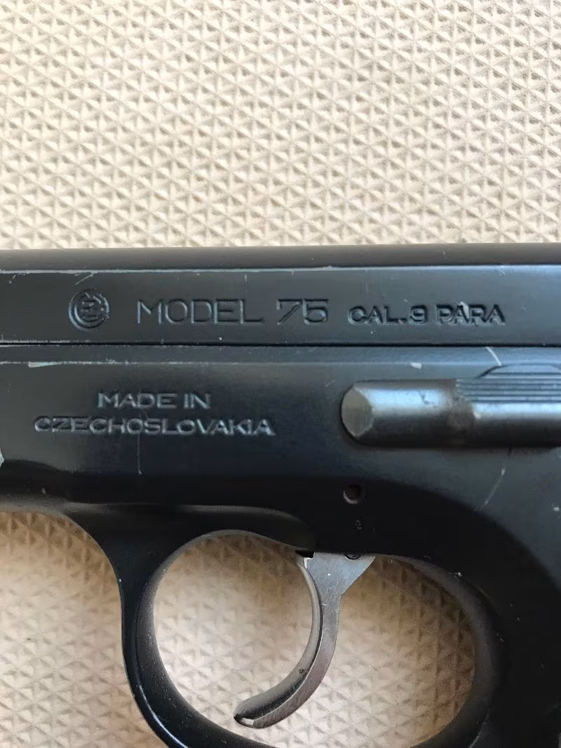 CZ 75... EMEKLİ POLİS ABİMİZDEN... TEMİZ... SORUNSUZ...