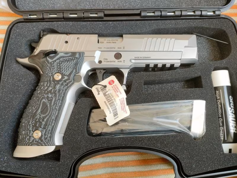 Efsane silah Sig Sauer X 5 Supermatch