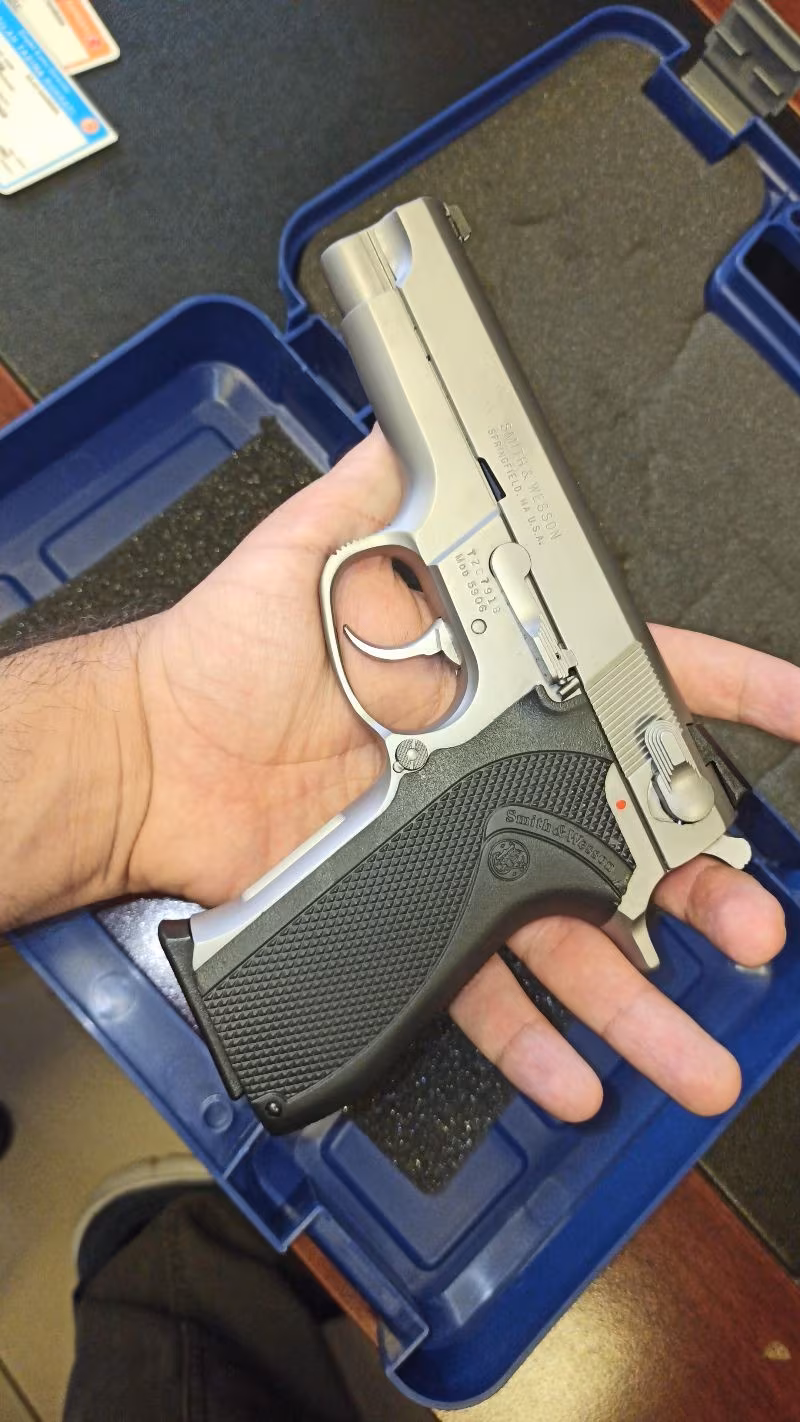 Smith wesson 5906