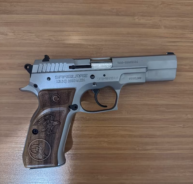 Kamu Görevlisinden Kılınç Mega 2000