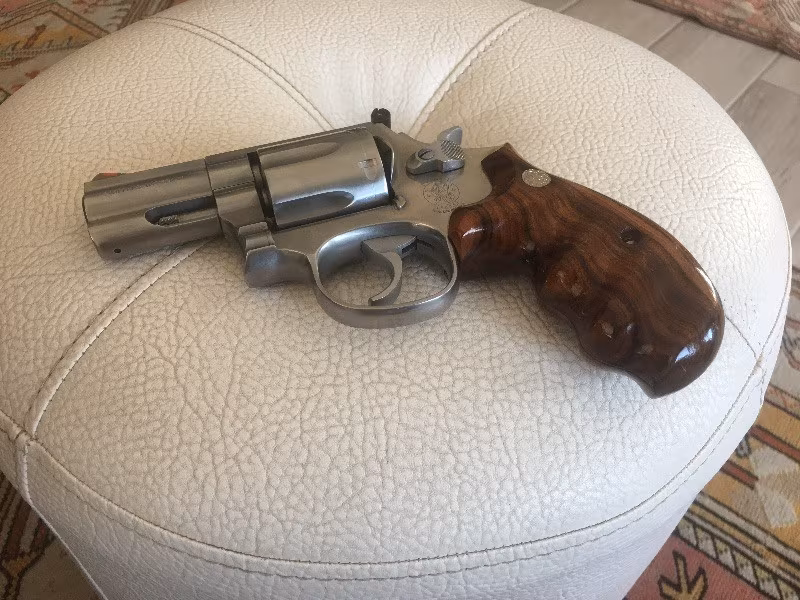 SİMİTH WESSON 357 MAGNUM ÇOK TEMİZ