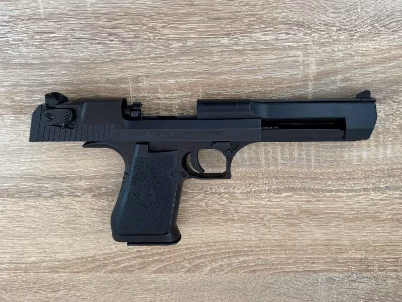 DESERT EAGLE 357 MAGNUM