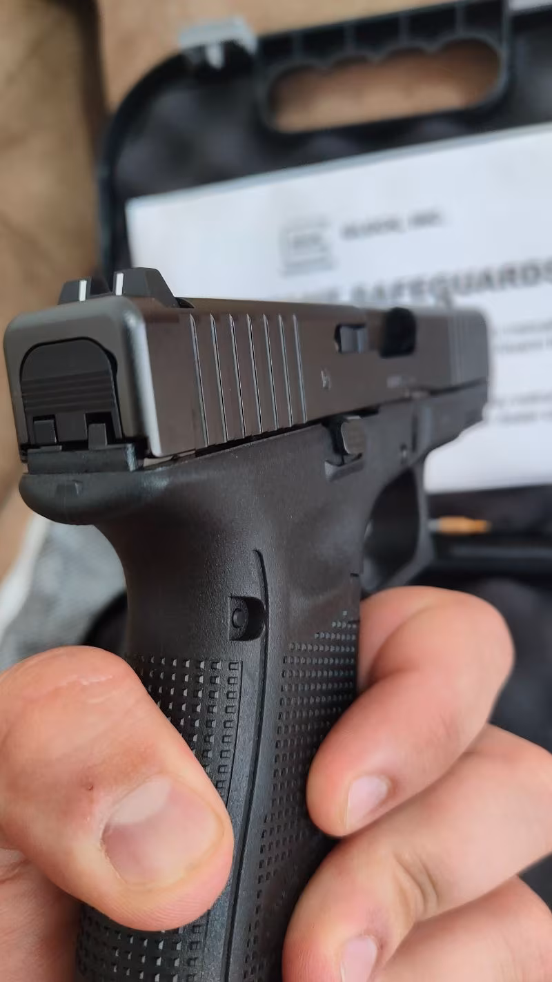 SIFIR GLOCK 19 GEN 5 KAMU PERSONELİNDEN !!!
