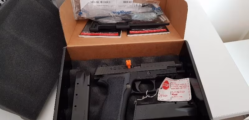 Mermi dahi atılmamış Sigsauer p226
