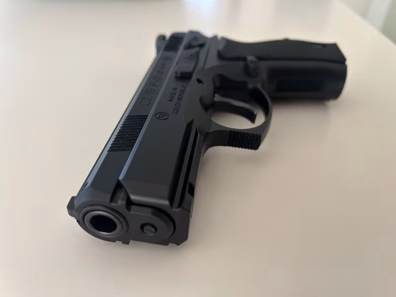 0 Cz 75 P01