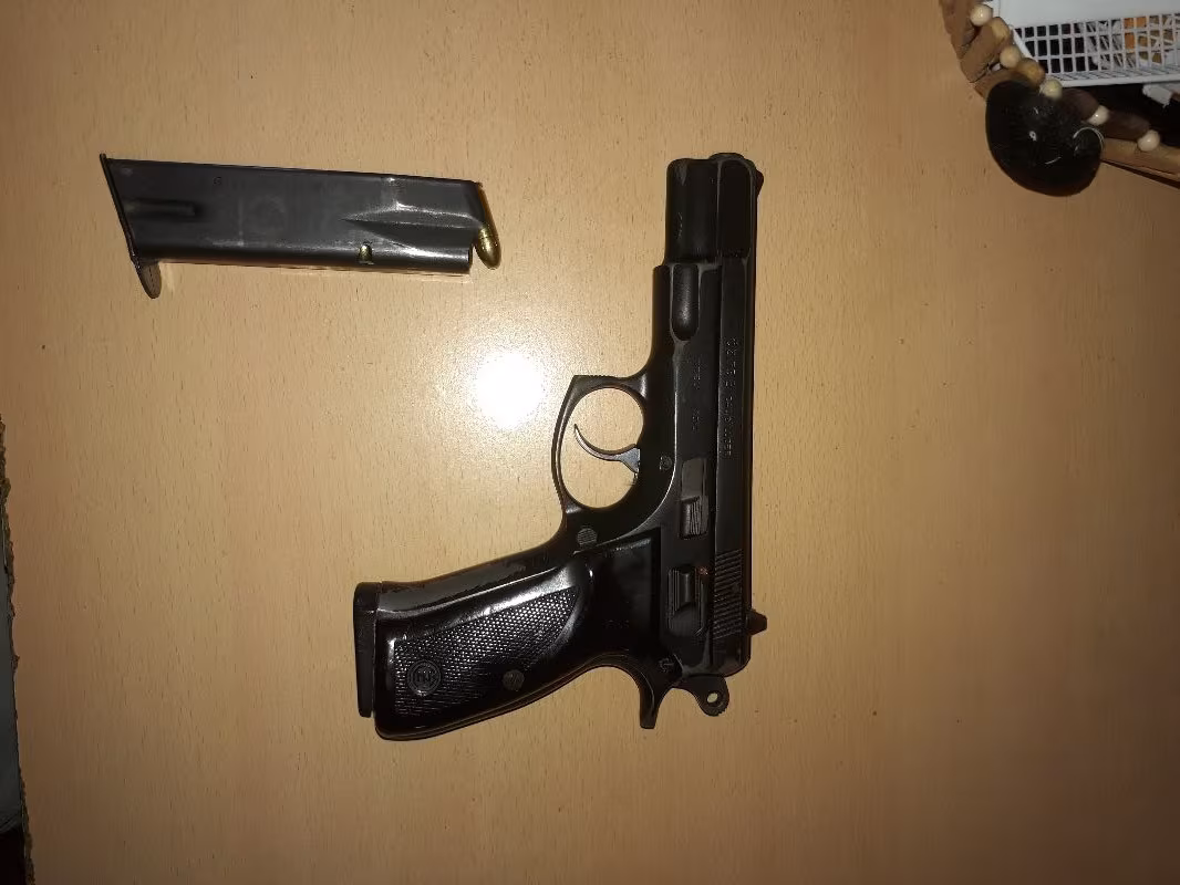 Emekli polisten cz 75b 15+1