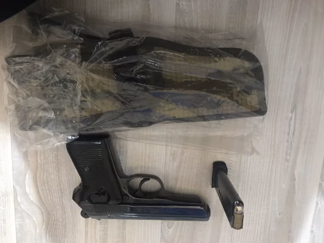 EMEKLİ ASTSUBAYDAN TERTEMİZ ÇOK AZ KULLANILMIŞ ÇEK VİZÖR