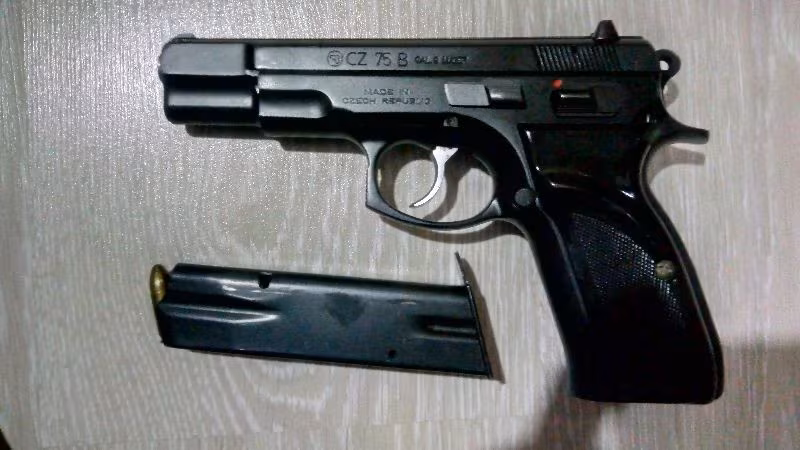 Satılık Temiz Tabanca