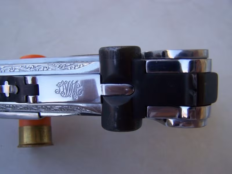 MAKARALI PARABELLUM