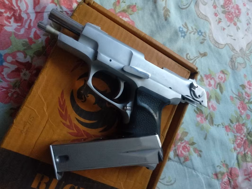 Emekli emniyet mensubundan