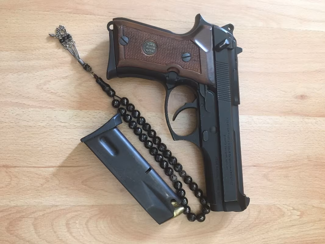 13+1 orjinal italyan Beretta F 92 compact saat gibi silah hastasından hastasına
