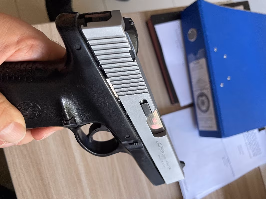 Memurdan SMİTH WESSON SW9F 17+1