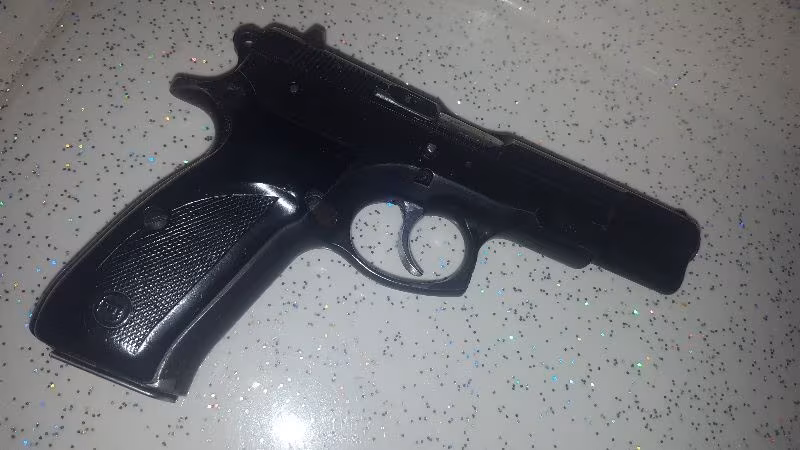 EMEKLİ POLİSTEN CZ75B LUGER