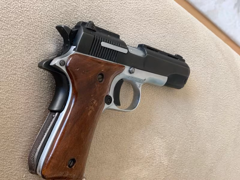 Sahibinden Temiz 7,65 Llama marka tabanca