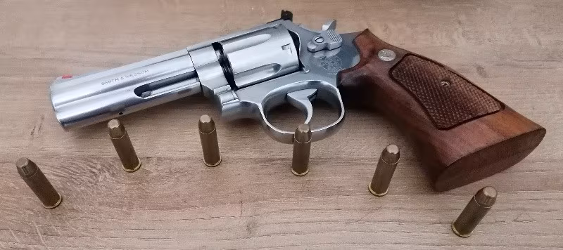 SMİTH WESSON 686-4 357 MAGNUM TABANCA