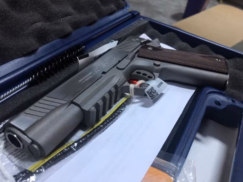 COLT  RAİLGUN  HİC ATIŞ YAPILMAMIŞTIR
