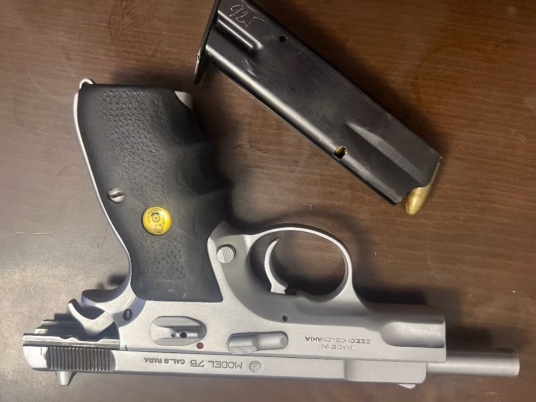 CZ-75B EMEKLİ KAMU GÖREVLİSİNDEN