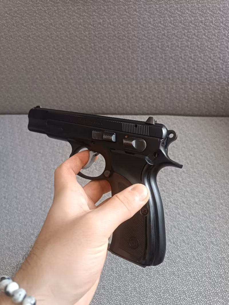 Memurdan Temiz CZ 75B