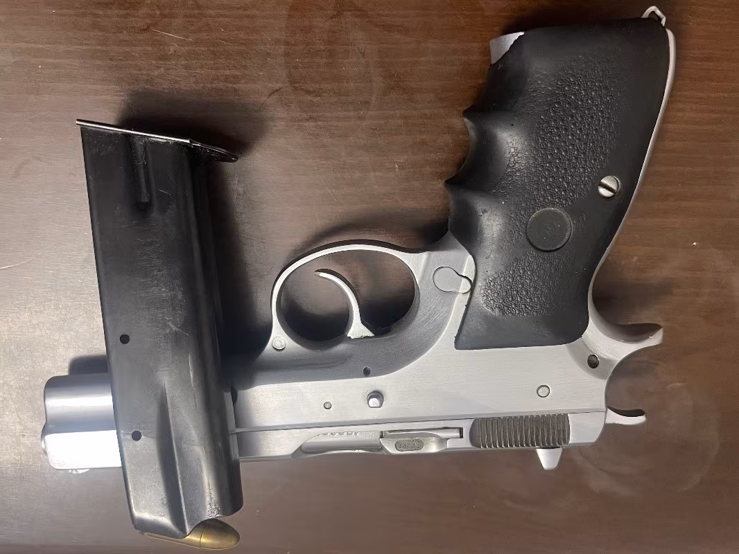 CZ-75B EMEKLİ KAMU GÖREVLİSİNDEN