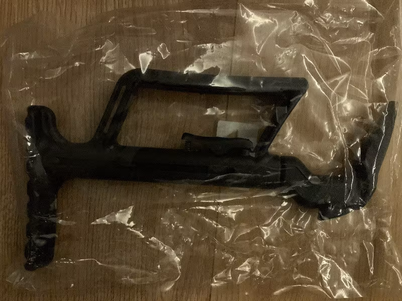 Glock roni şarjörler ve aparatlar