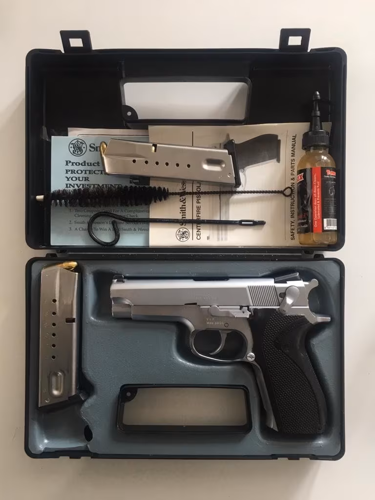 SIFIR AYARINDA SMİTH WESSON 5906
