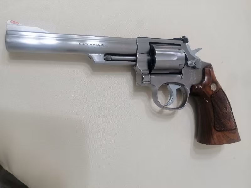 SİMTH WESSON 357 MAGNUM 6"