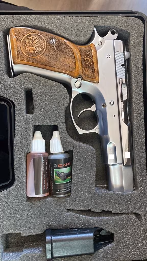 CZ 75 B. 94 MODEL