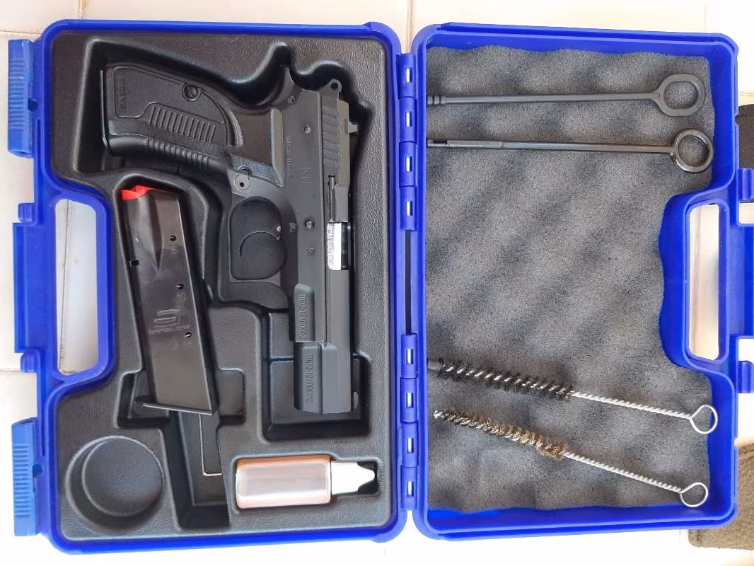 Askerden tertemiz bakımlı  az kullanılmış