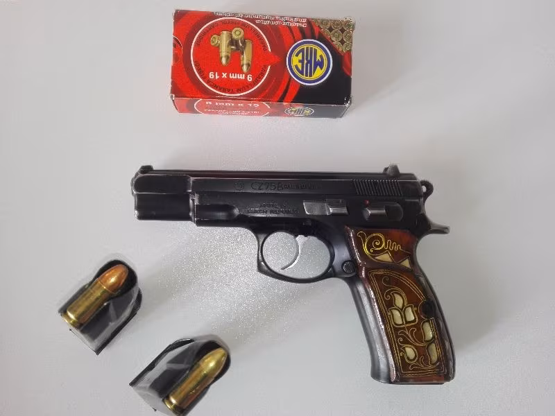 Emekli emniyet p.m satılık cz75.b