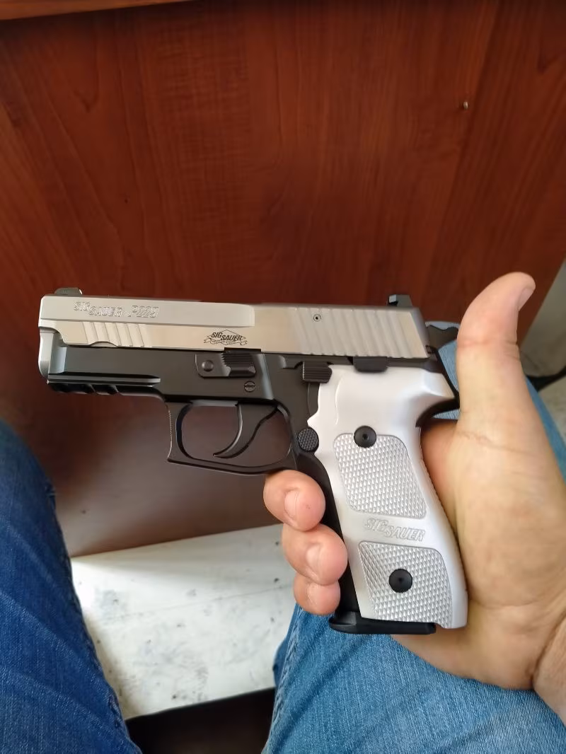 30 mermi atildi