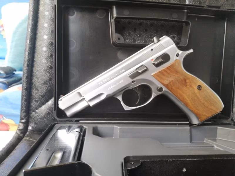 CZ 75 B
