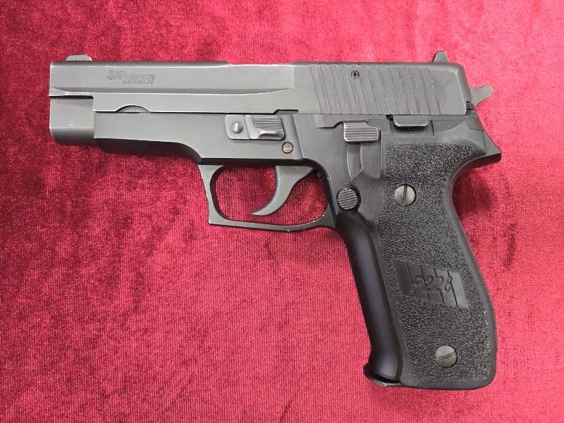 Sahibinden Temiz Sig Sauer P226 U Serisi 9x19 mm tabanca