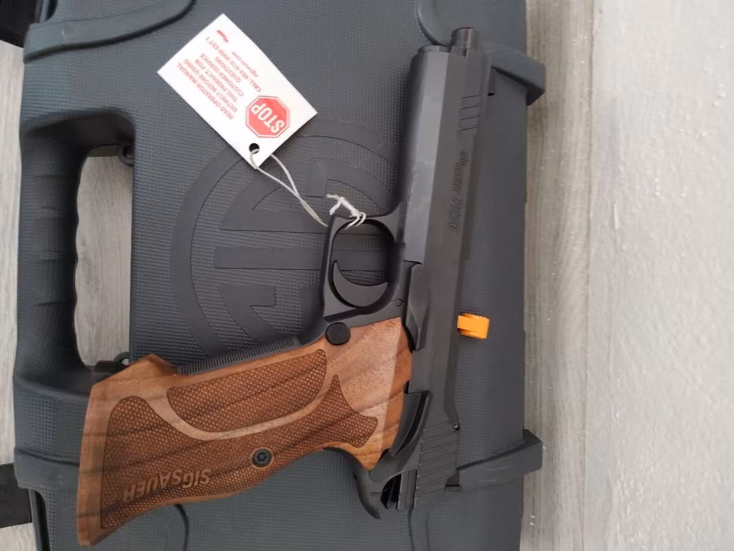 *** Sig Sauer P210 Target ***