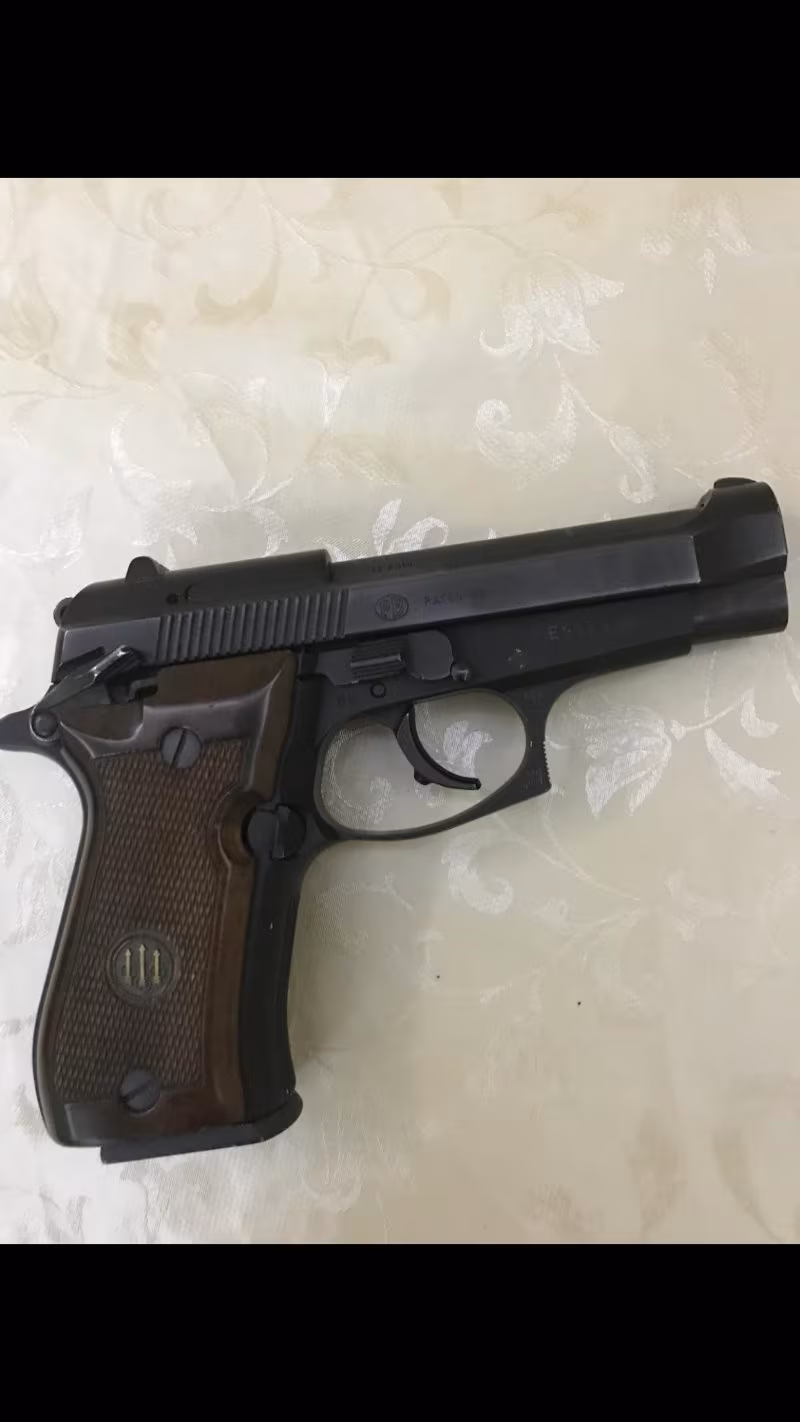 Beratta silah 7.65 taşıma ruhsatlı