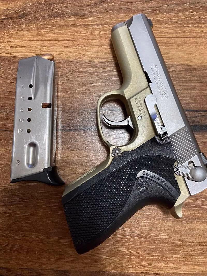 Temiz Smith Wesson 6904