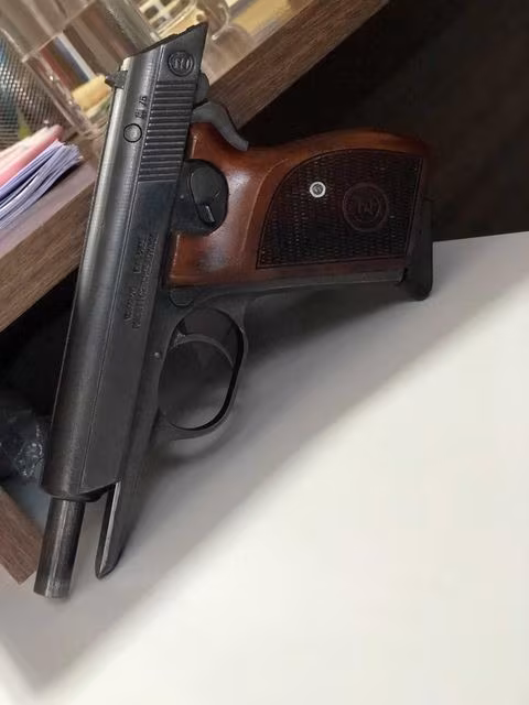 ÇEKOSLOVAKYA BİLEN BİLİR. EMEKLİ ALBAYDAN ALINDI TAMAMEN ORJINAL 1976