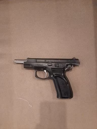 CZ 75 B