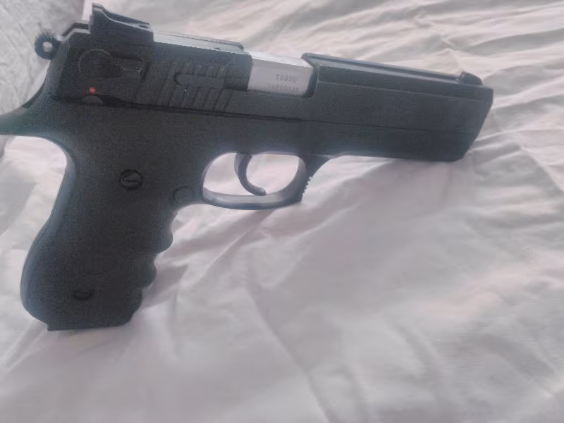 BULUNDURMA RUHSATLI.Temiz Zigana.sıfır ayarında.