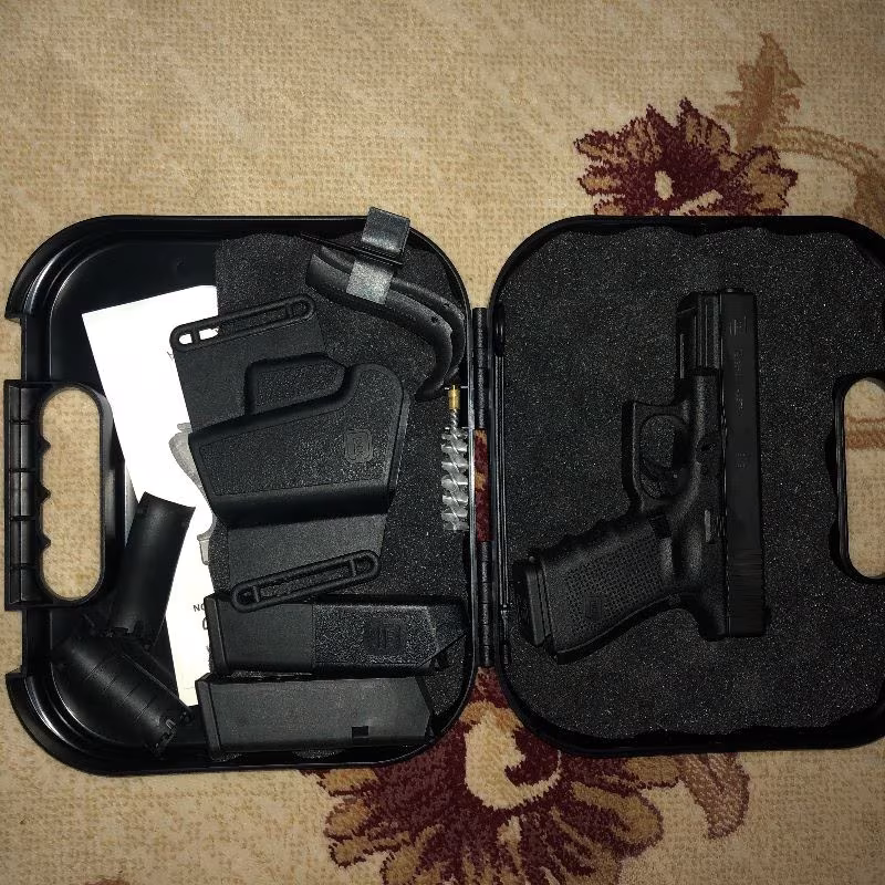 SIFIR HİÇ MERMİ  ATILMAMIŞ GLOCK GEN 19