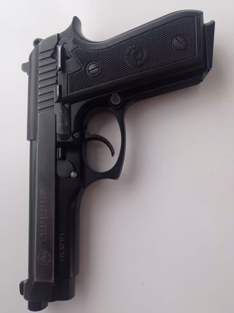 TAURUS PT 92