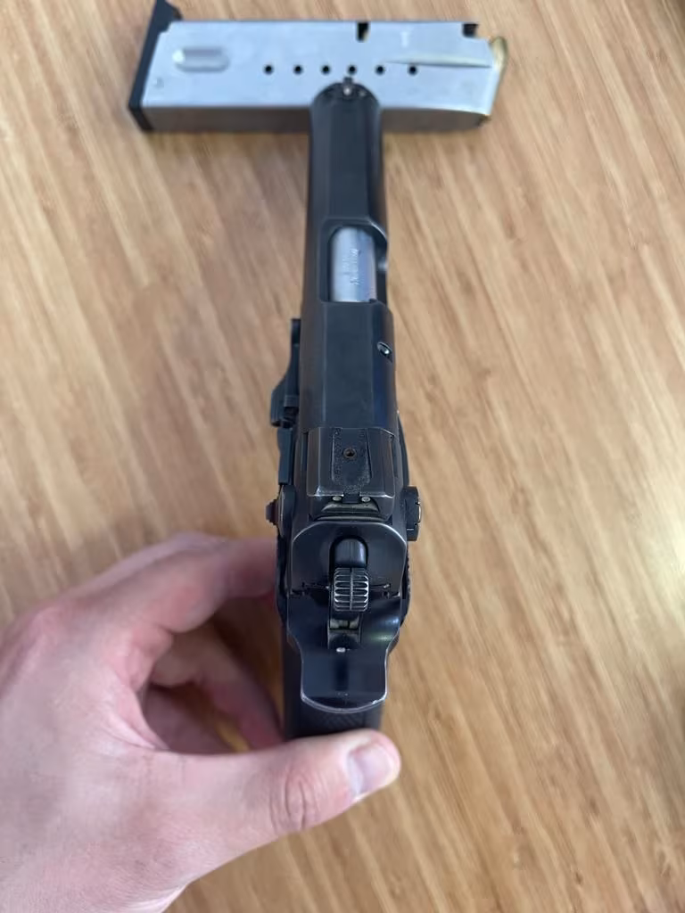 SAHİBİNDEN SMİTH WESSON 5904 SİYAH 15+1 TABANCA