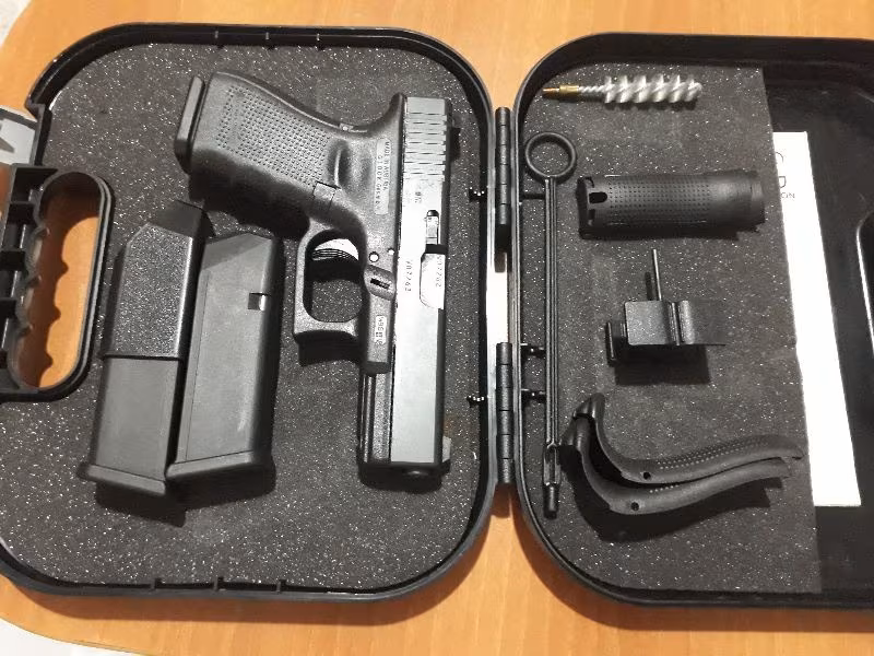 GLOCK 19 GEN 4 YARI OTOMATİK