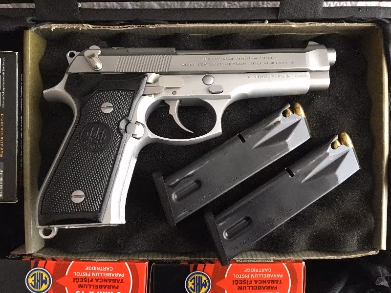 BERETTA F92 INOX