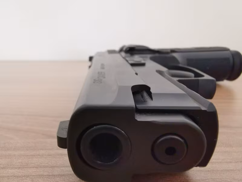 Çiziksiz daha mermi, atılmamış sig sauer p229