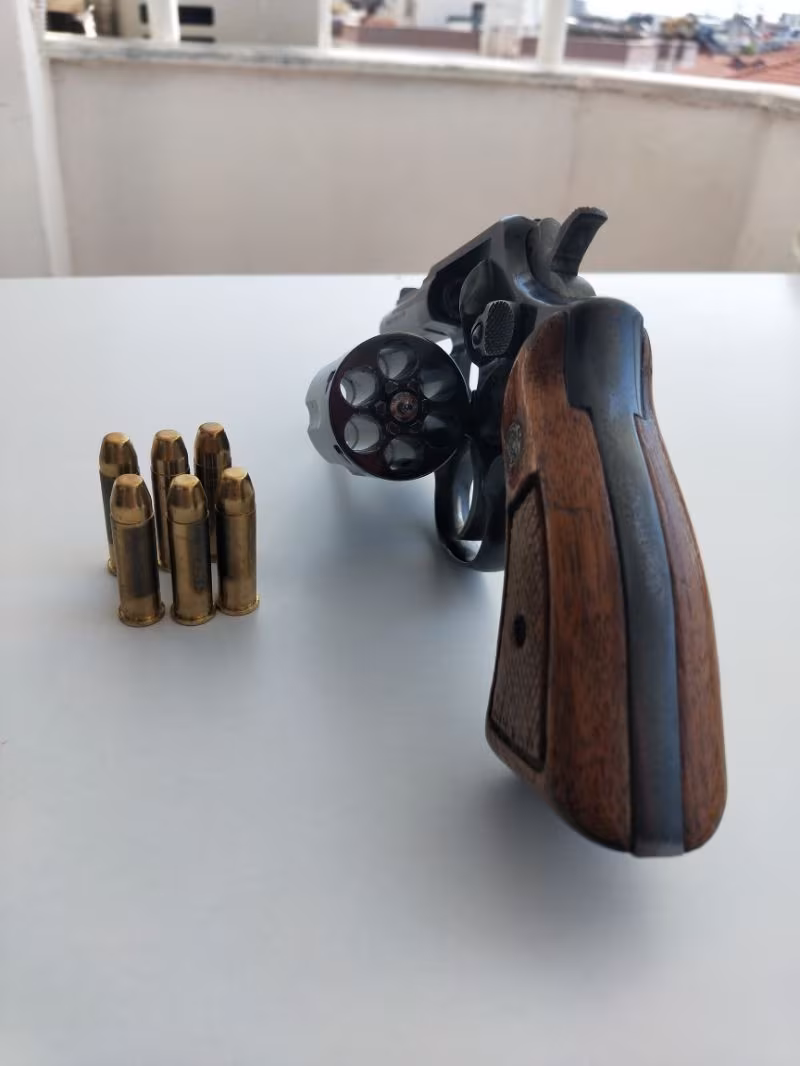 [İNDİRİM] Uygun Fiyata 38 lik Smith Wesson