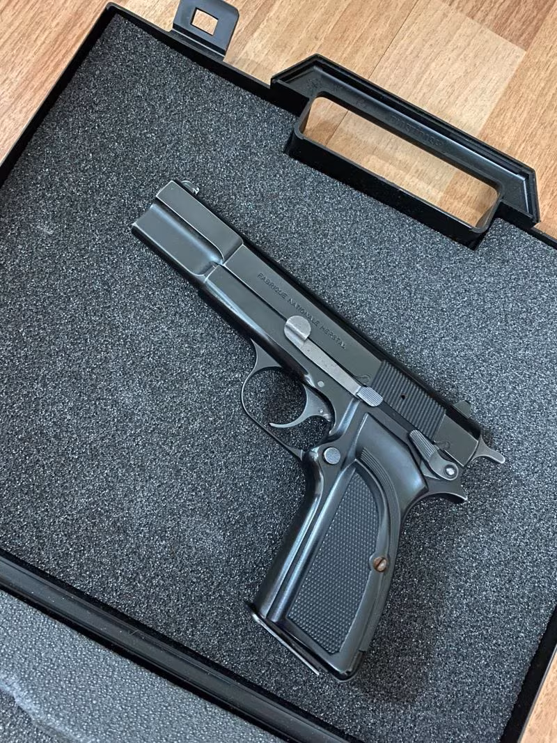 SATILIK ÇİFT EMNİYETLİ BELÇİKA BROWNİNG  14'LÜ SIFIR AYARINDA ÇİFT ŞARJÖR VE ORJİNAL KUTULU